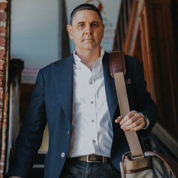 Meet your Posher, Brian - Picture 16 of 16